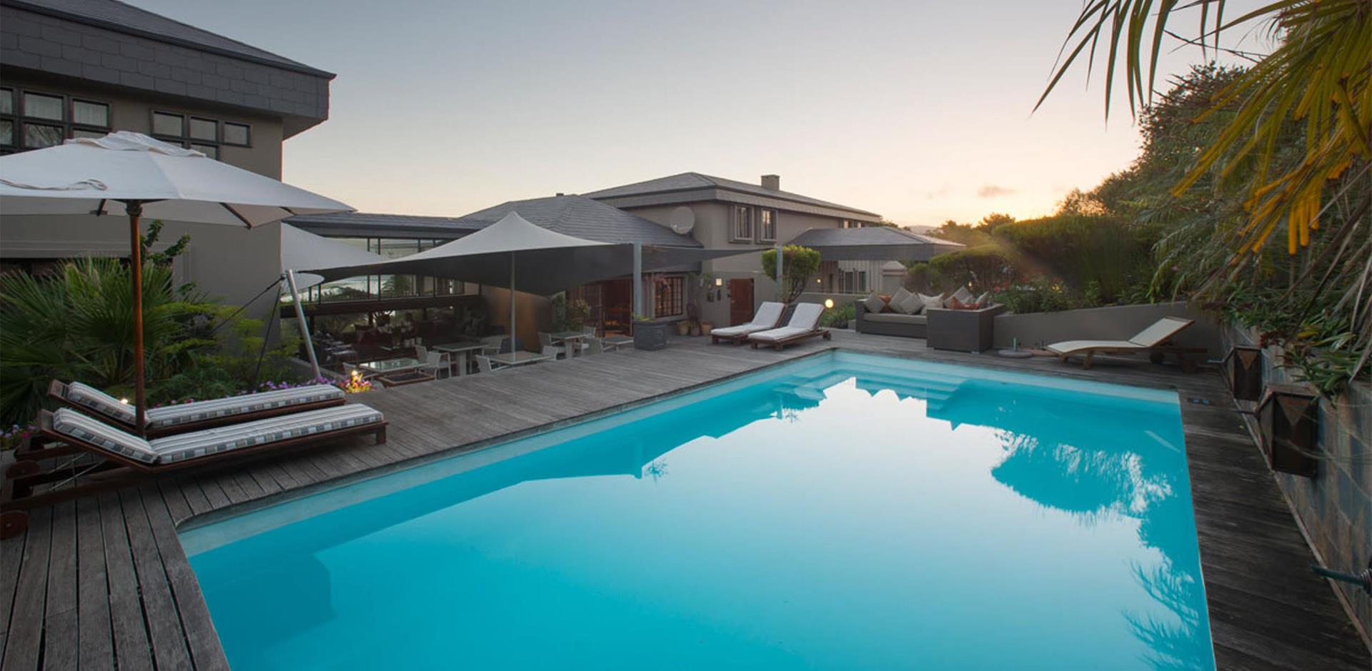 Pool, Kanonkop House, South Africa, A&K