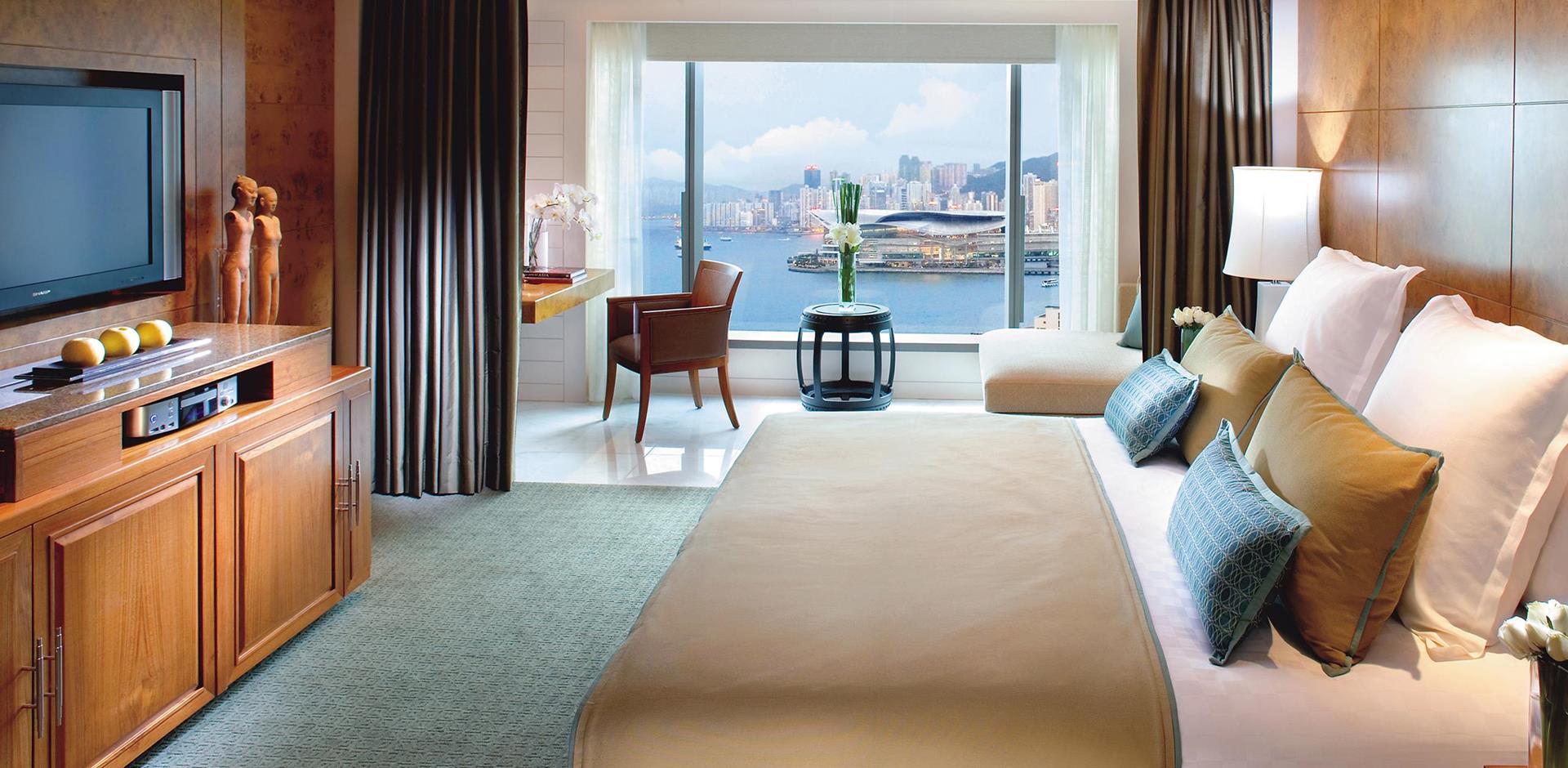 Bedroom, Mandarin Oriental Hong Kong, China, A&K