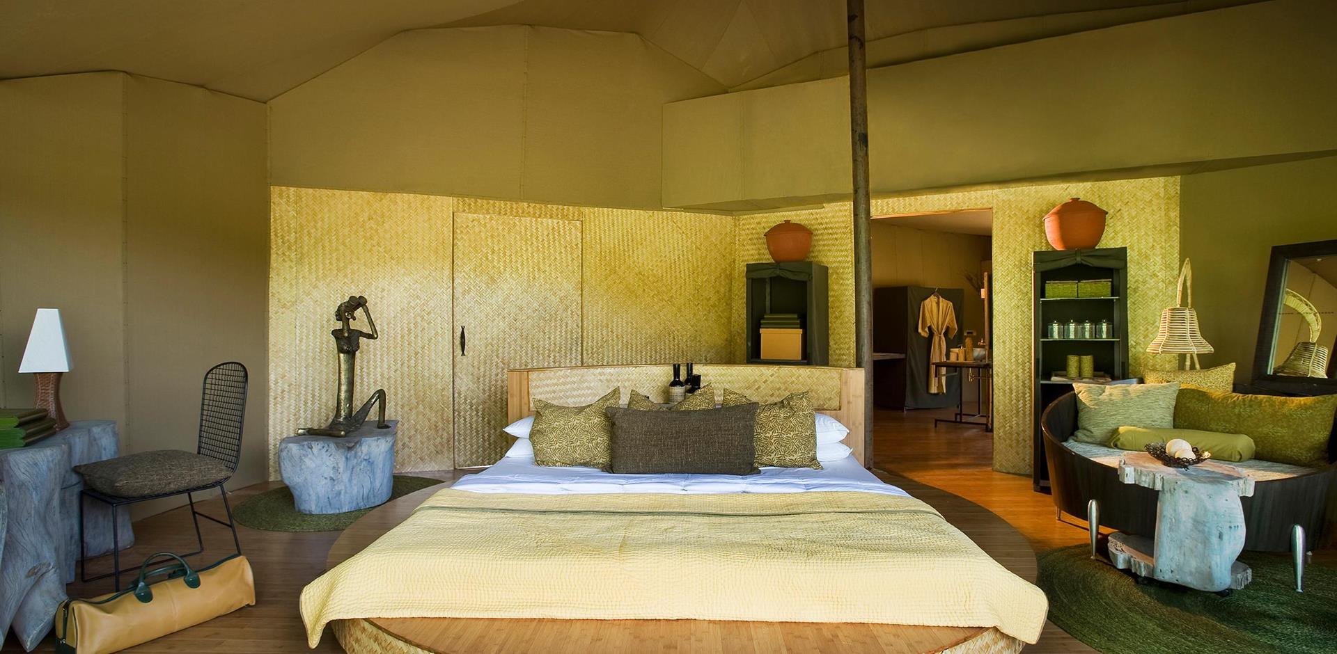Bedroom, Banjaar Tola, Kanha National Park, India