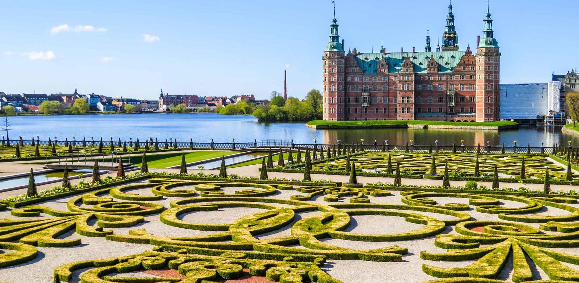 Park and Palace Frederiksborg Slot Hillerod Denmark