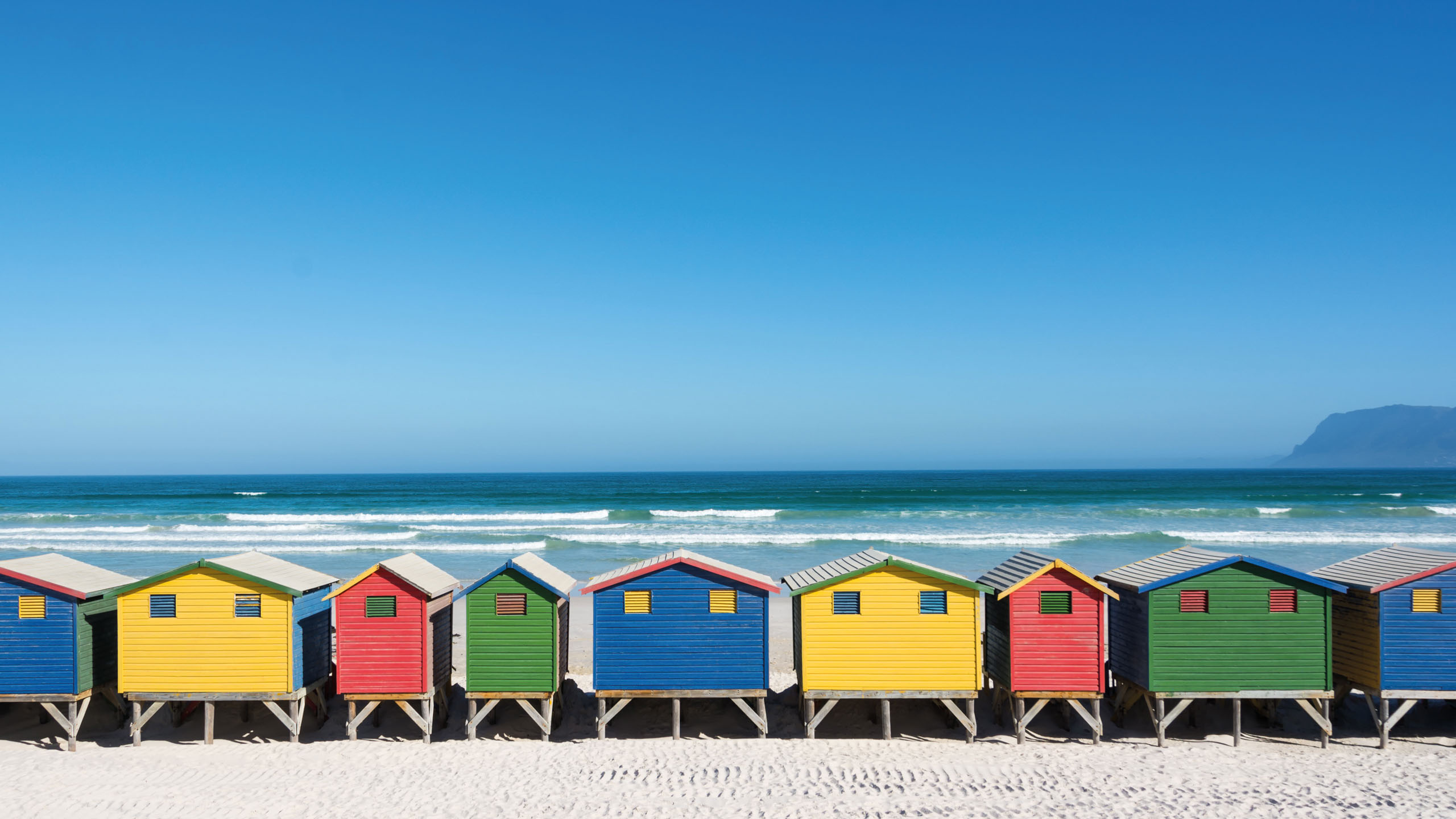 Discover Coastal Beauty and Cosmopolitan Charms in Cape Town, South Africa