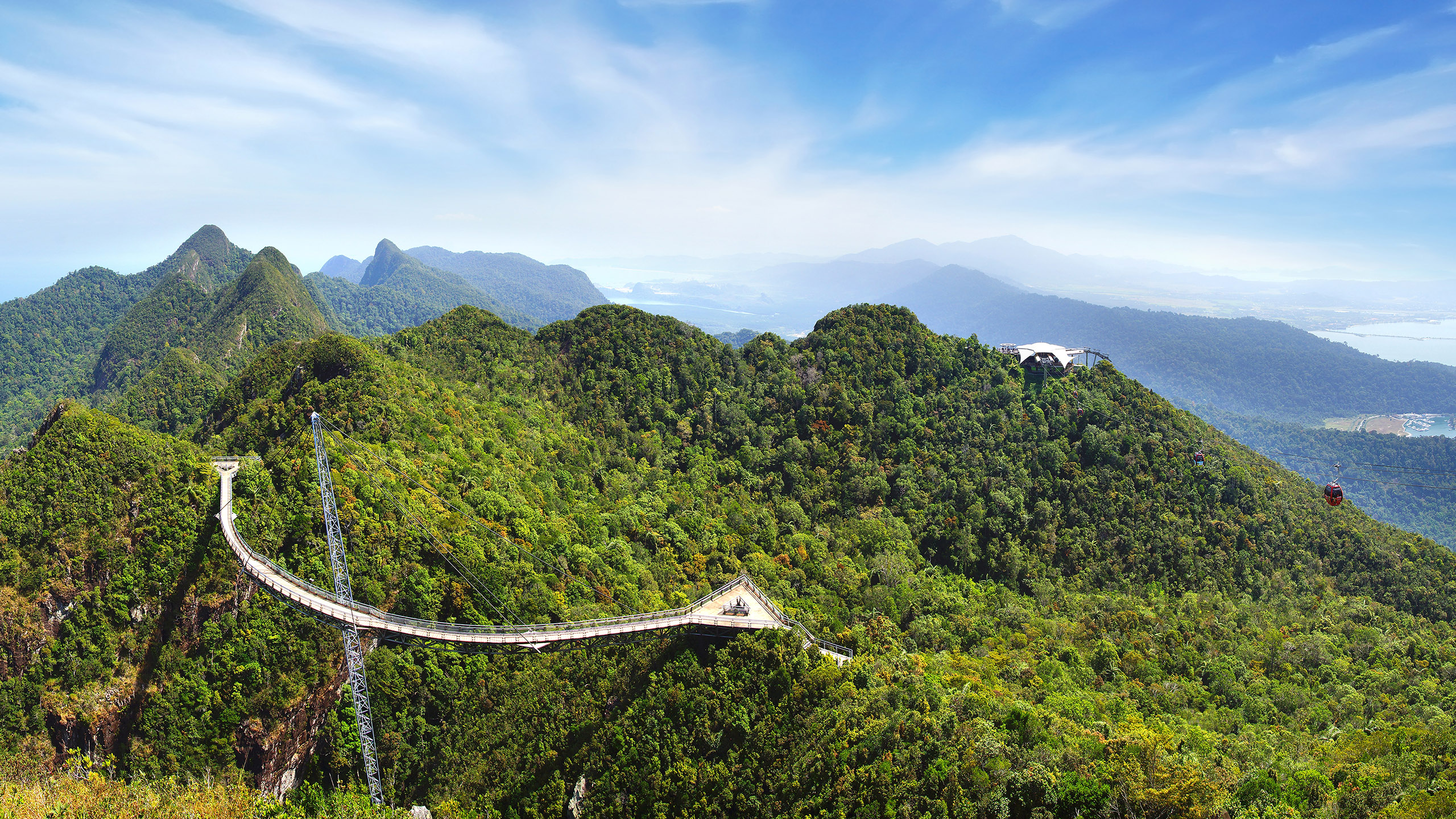 Luxury Malaysia Borneo Holidays 2024 2025 Abercrombie Kent   Malaysia0003malaysia  Langkawi Sky Bridge On The Mountain Shutterstock178816628 